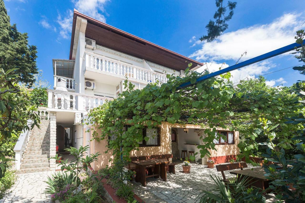Apartment Mare Crikvenica Exterior foto
