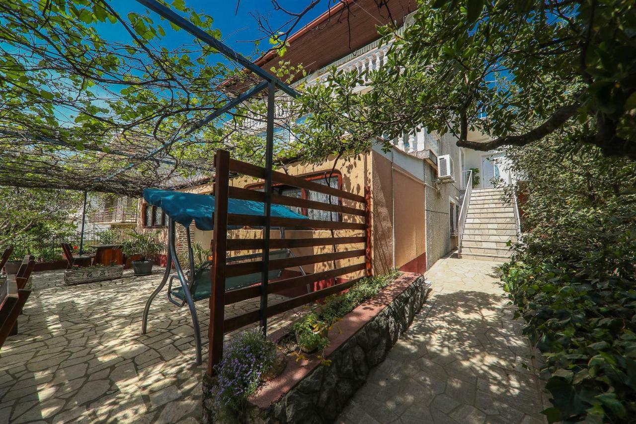 Apartment Mare Crikvenica Exterior foto
